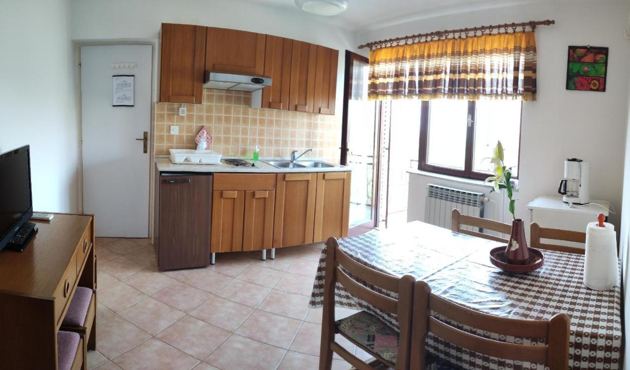 Apartments Konceta بوريتش المظهر الخارجي الصورة
